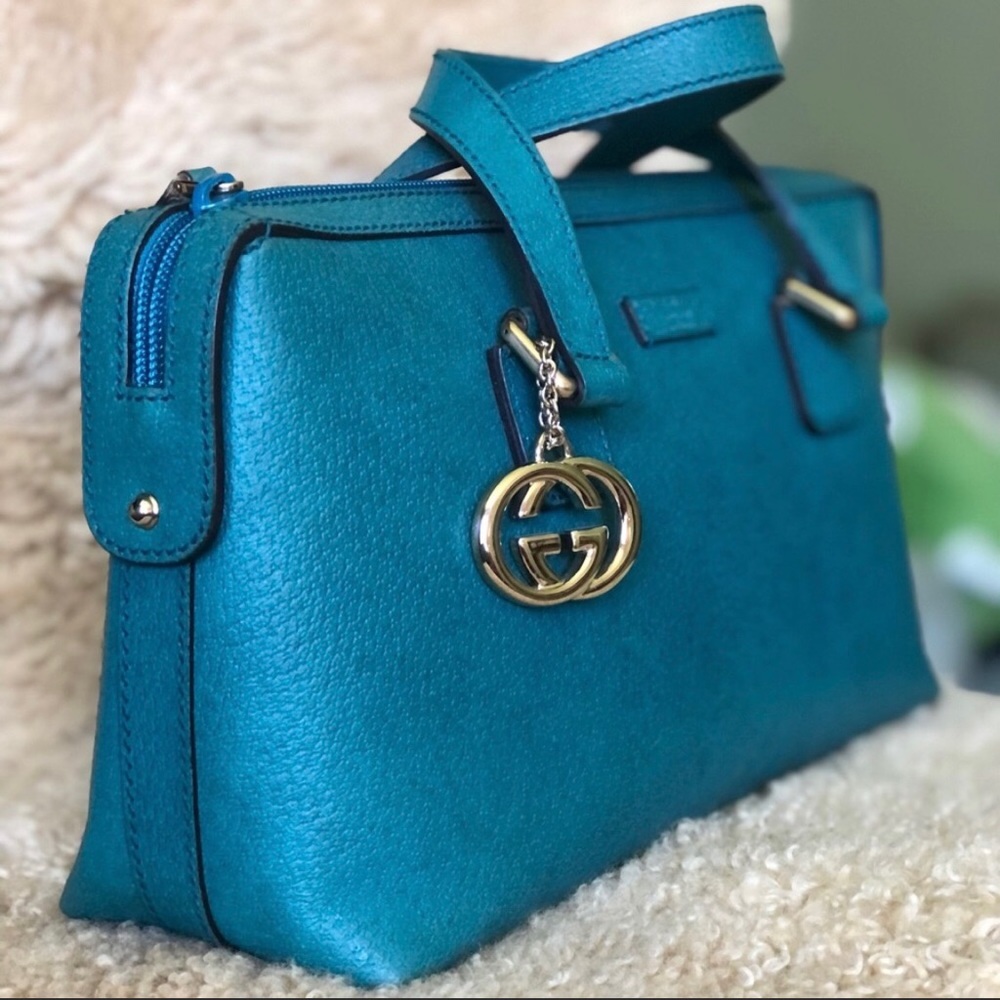 😍Super Cute Auth Gucci Bag!🥰